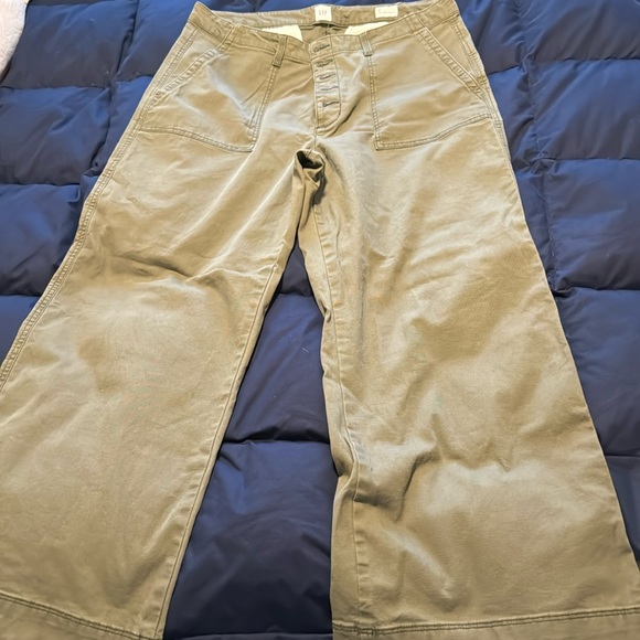 GAP Wide Leg HiRise Chinos - Picture 2 of 5